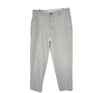 L.L. Bean Wrinkle Free Double L Classic Fit Cotton Chinos Light Khaki 33x30